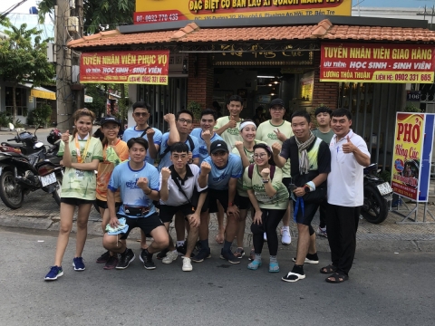 Hình lưu niệm khách chụp tại Phở Ngon Bến Tre -Pho Hồng Cúc 