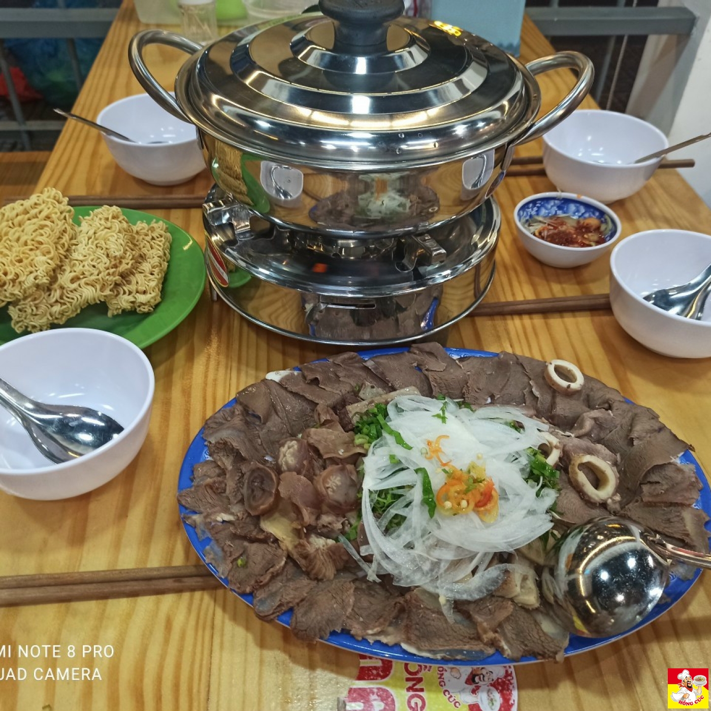 Món ngon bến tre- Lẩu Bò Ngon Bến Tre- Phở Ngon Bến Tre - Lẩu Bò Gia Đình Hồng Cúc 